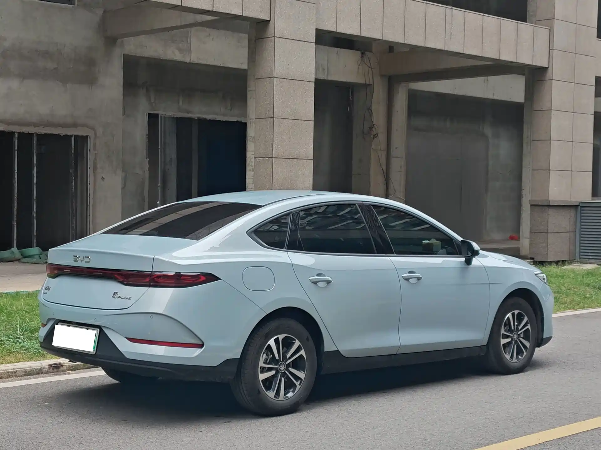 Photo 5 - BYD Qin PLUS