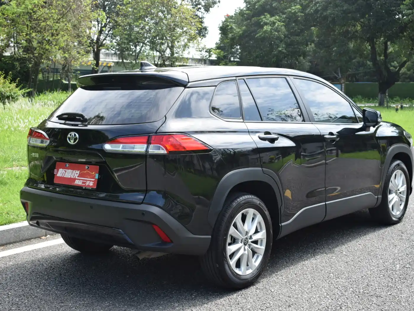 Toyota Corolla Cross 2024 2.0L Elite Edition фото 6