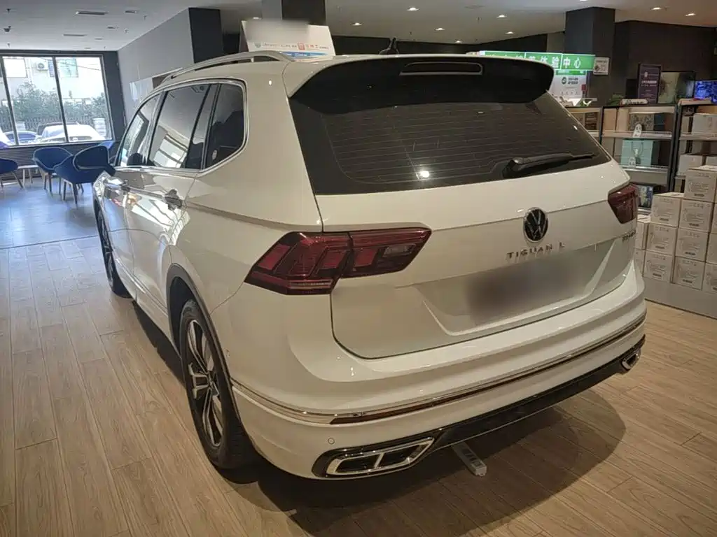 2025 Volkswagen Tiguan L