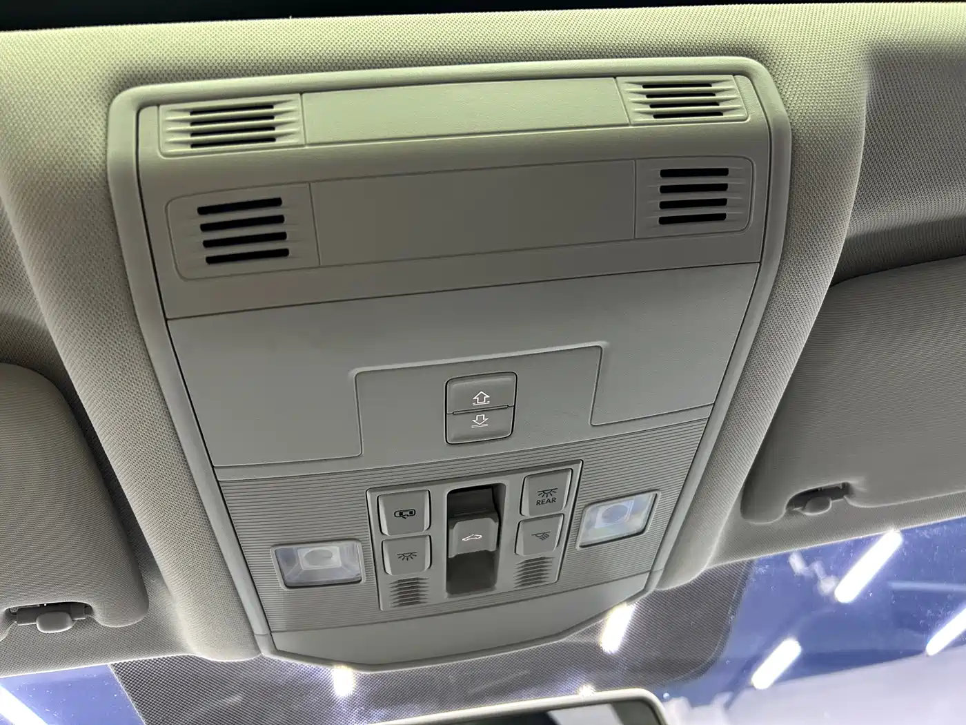 Volkswagen T-ROC 2022 280TSI DSG 2WD Elite PLUS фото 14