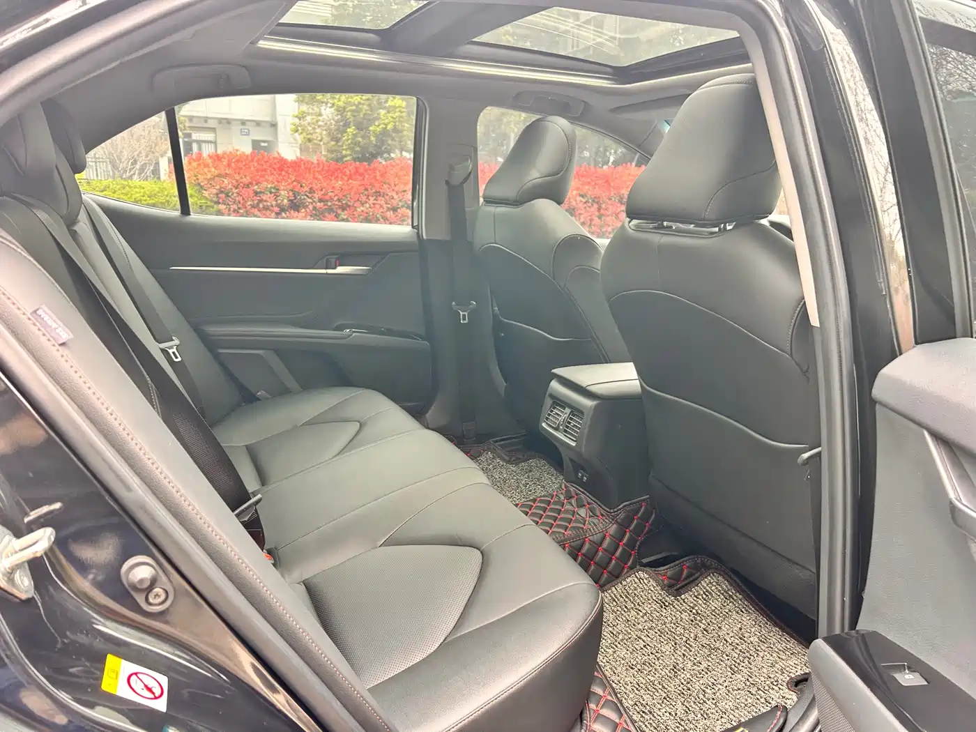 Toyota Camry 2018 2.5G Luxury Edition фото 14
