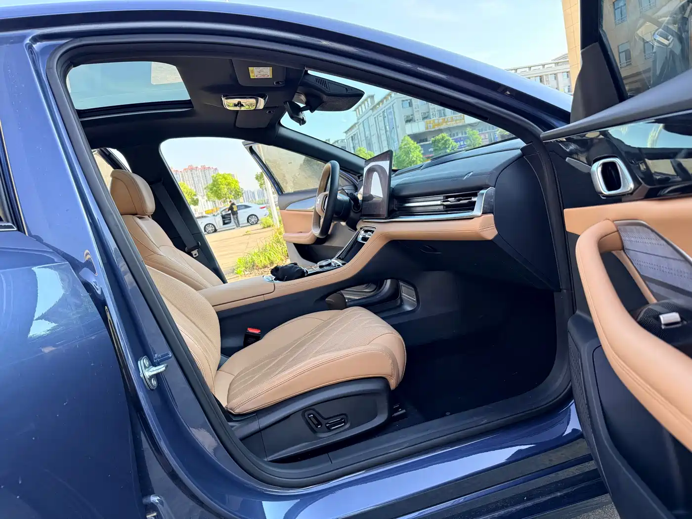 Geely Galaxy Galaxy A7 2025 EM-i фото 11