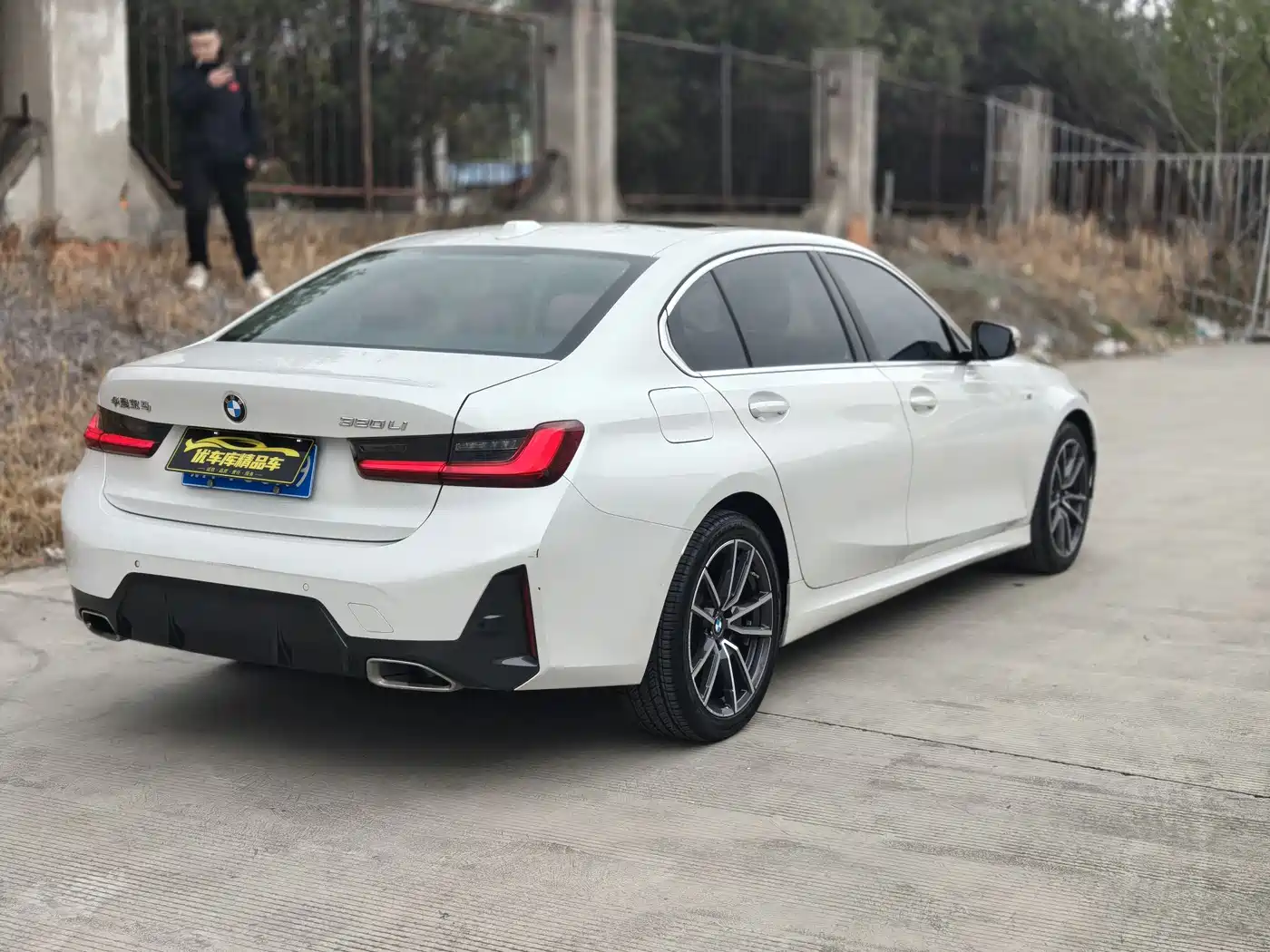 BMW 3 Series 2023 320Li M Sport Package фото 7