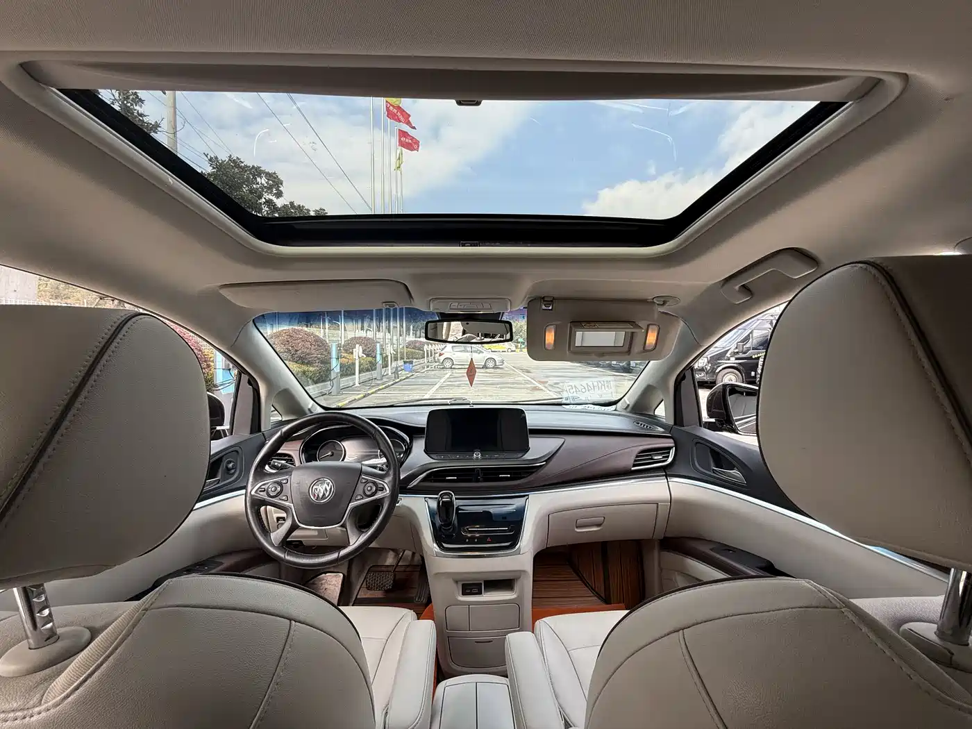 Buick GL8 2021 Land Business Class 652T Luxury фото 25