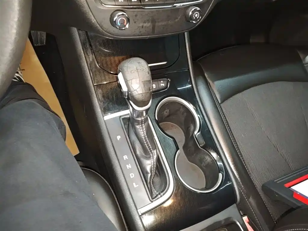 Buick Verano 2015 Sedan 20T Dual-clutch Leading фото 14