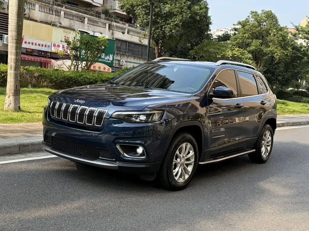 Jeep Cherokee 2019 — пригон из Китая