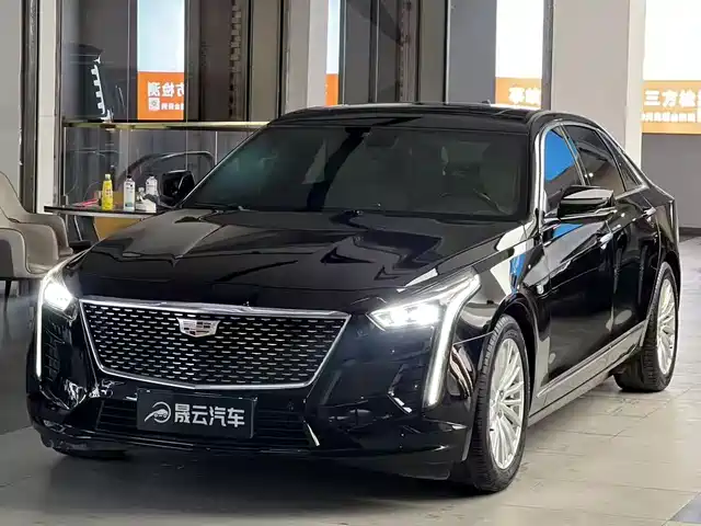 CADILLAC CT6