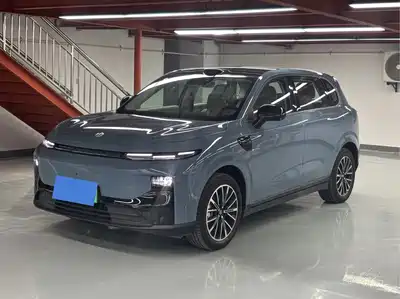 Leapmotor B10