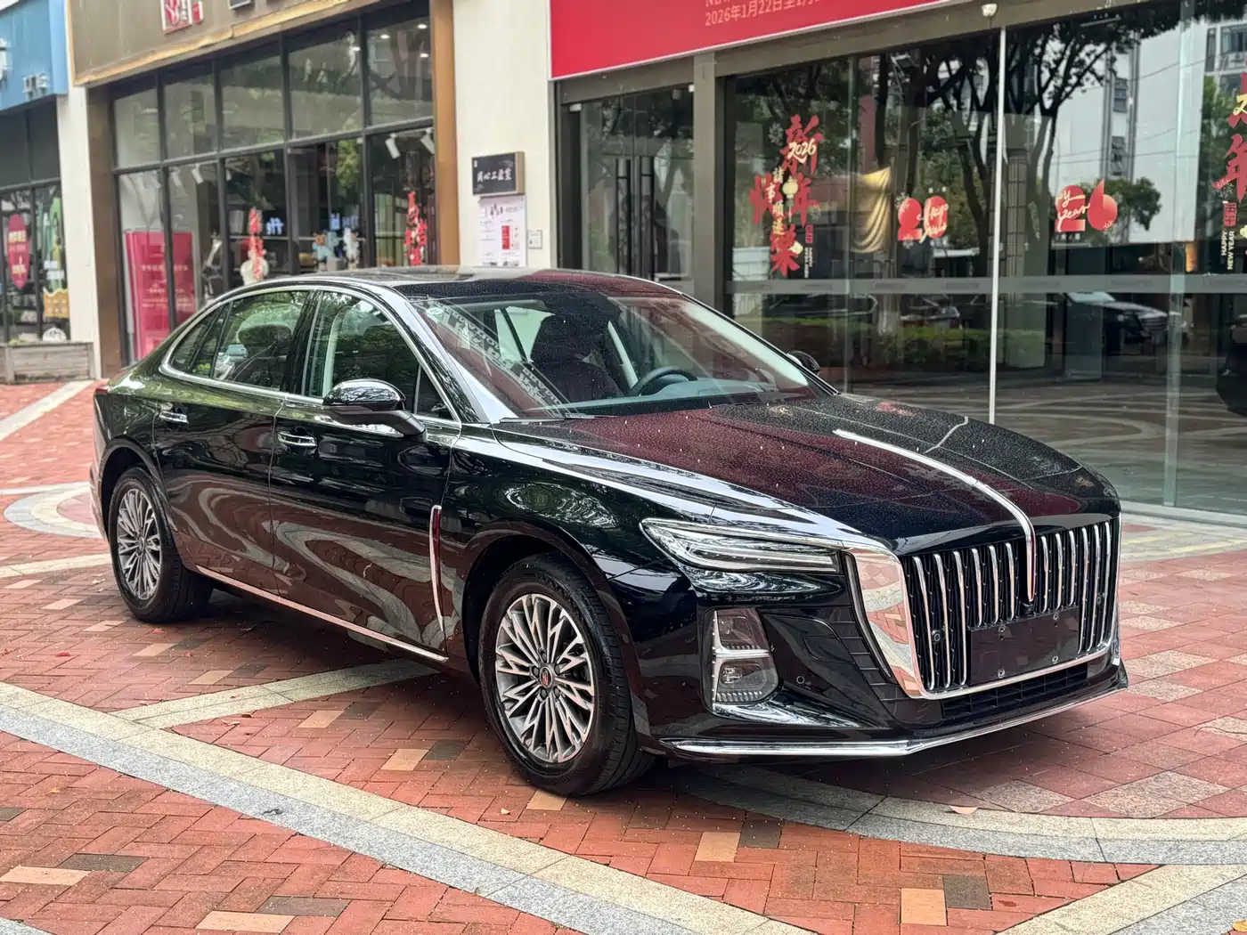 Hongqi H5 2025 1.5T DCT Flag Rhythm 500,000 Units Memorial Edition фото 3
