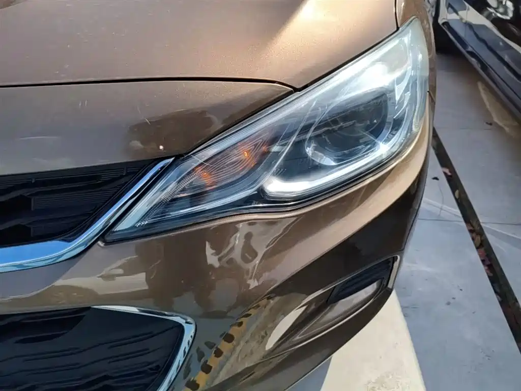 Chevrolet Cavalier 2018 320 Manual Joy Edition фото 24