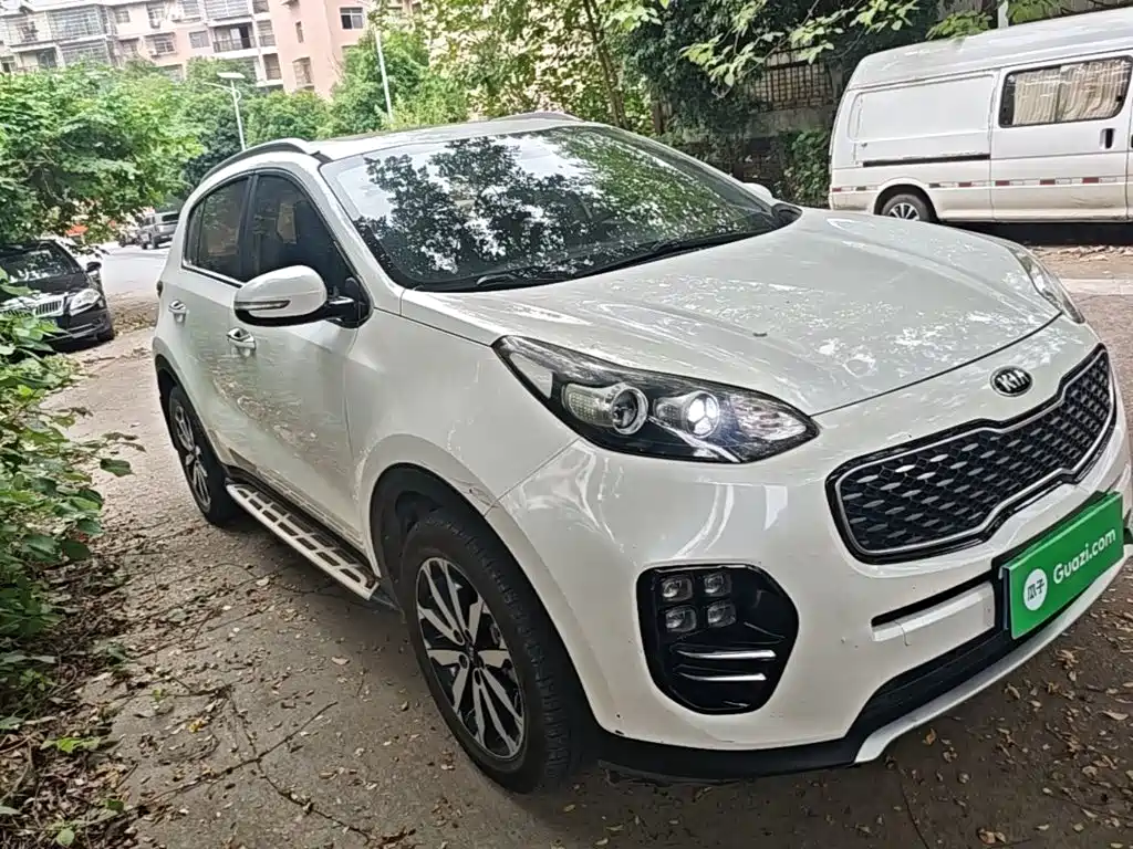 Kia KX5 2018 2017 1.6T Automatic 2WD 15th Anniversary Special DLX