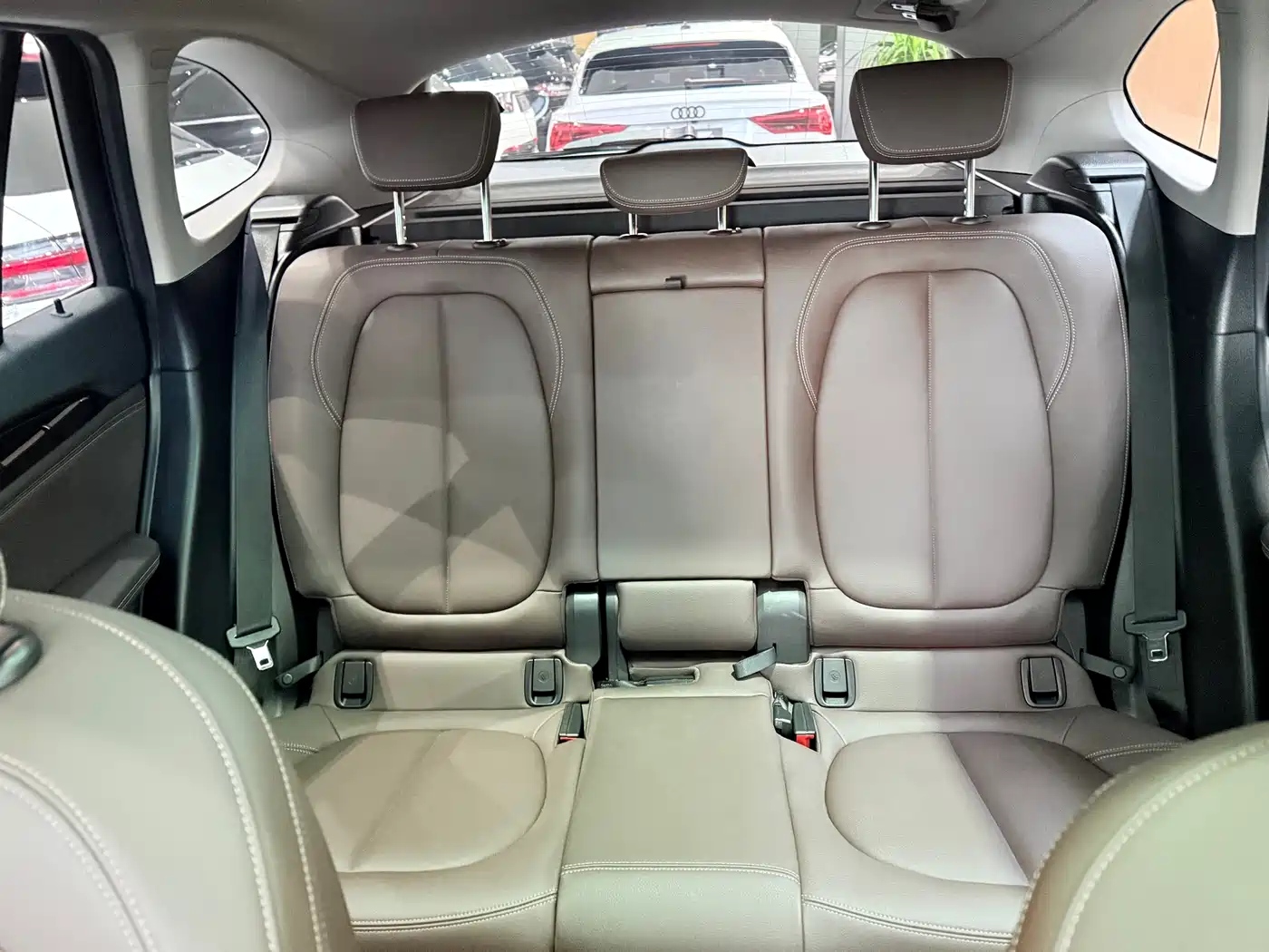 BMW X1 2022 sDrive25Li Leading фото 6
