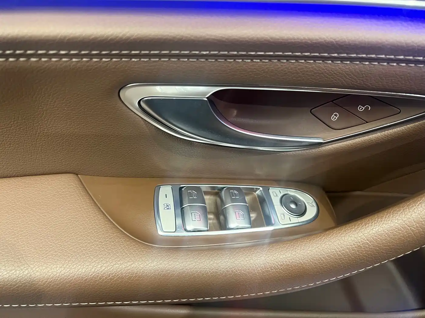 Mercedes-Benz E-Class 2022 E 300 L Luxury фото 20