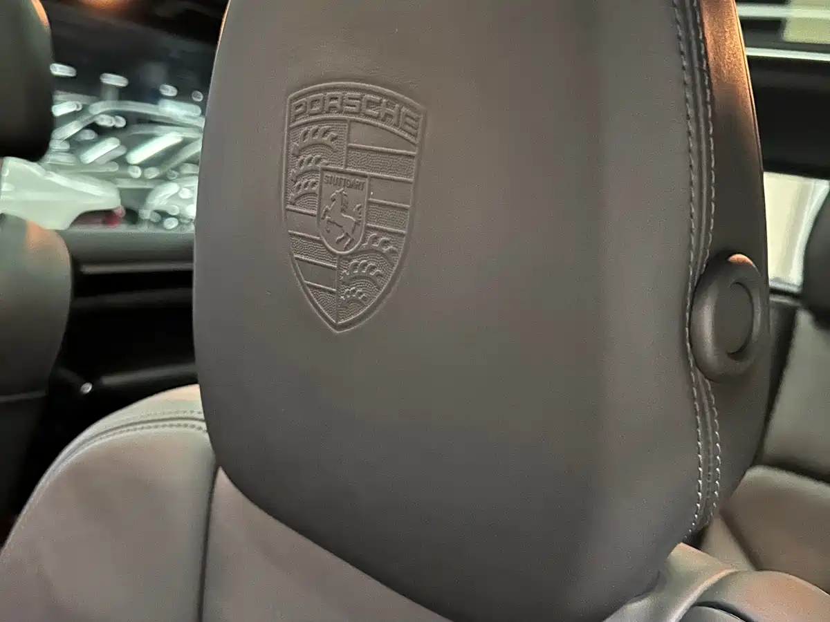 Porsche Cayenne 2016 Cayenne Platinum Edition 3.0T фото 17
