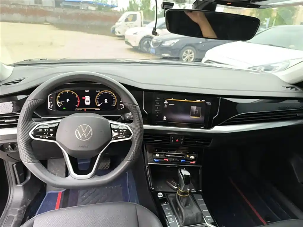 Volkswagen Passat 2024 330TSI Elite Edition фото 10