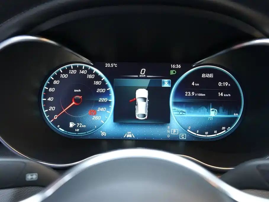 Mercedes-Benz GLC Coupe 2021 GLC 300 4MATIC Coupe SUV фото 23
