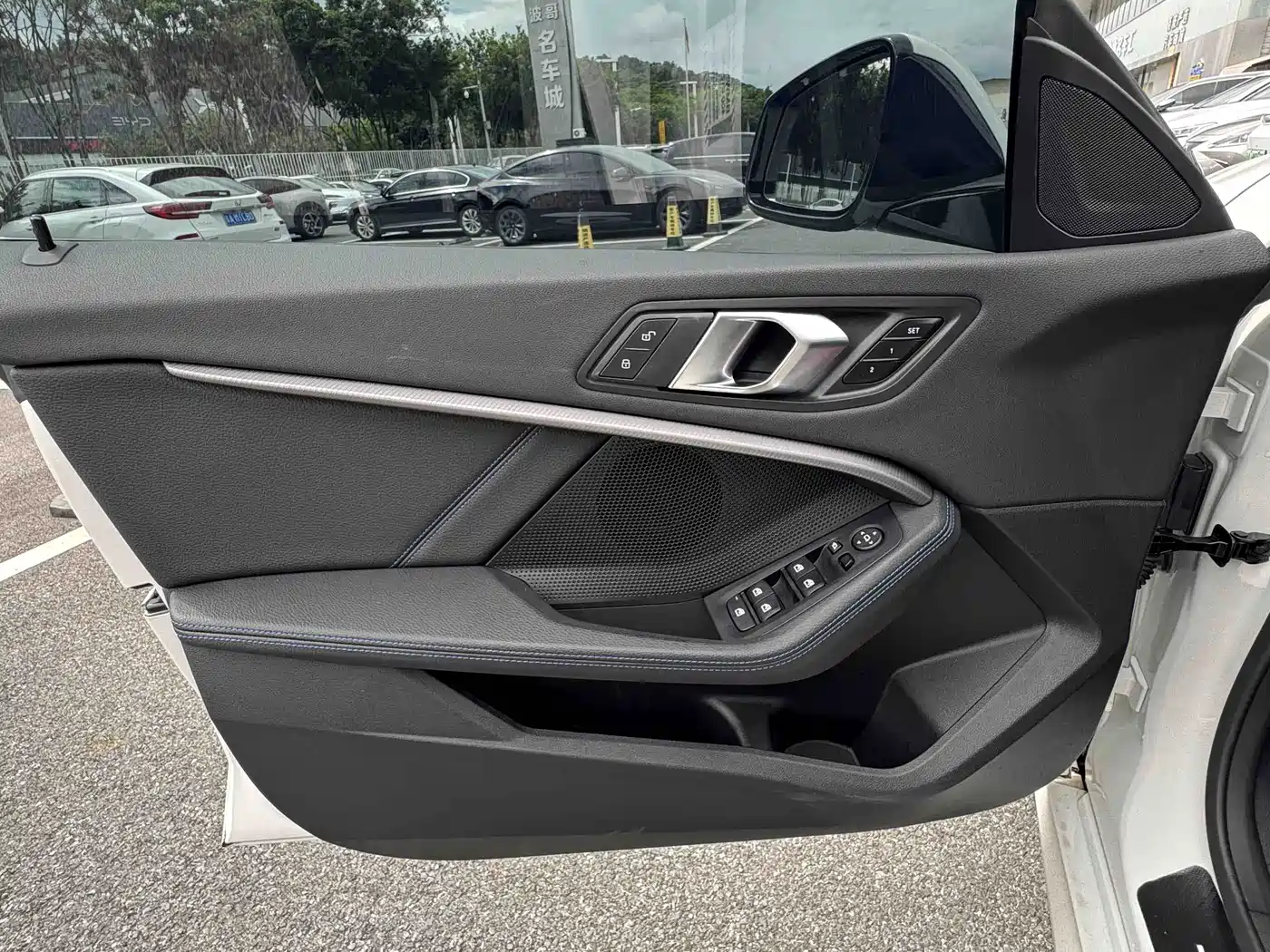 BMW 2 Series (Import) 2024 2023 Facelift 225i 4-Door Coupe M Sport Shadowline Package