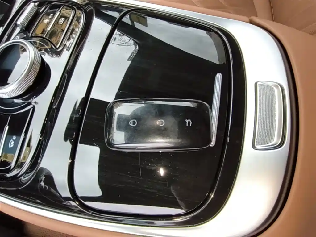 Geely Galaxy Galaxy A7 2025 EM-i фото 9