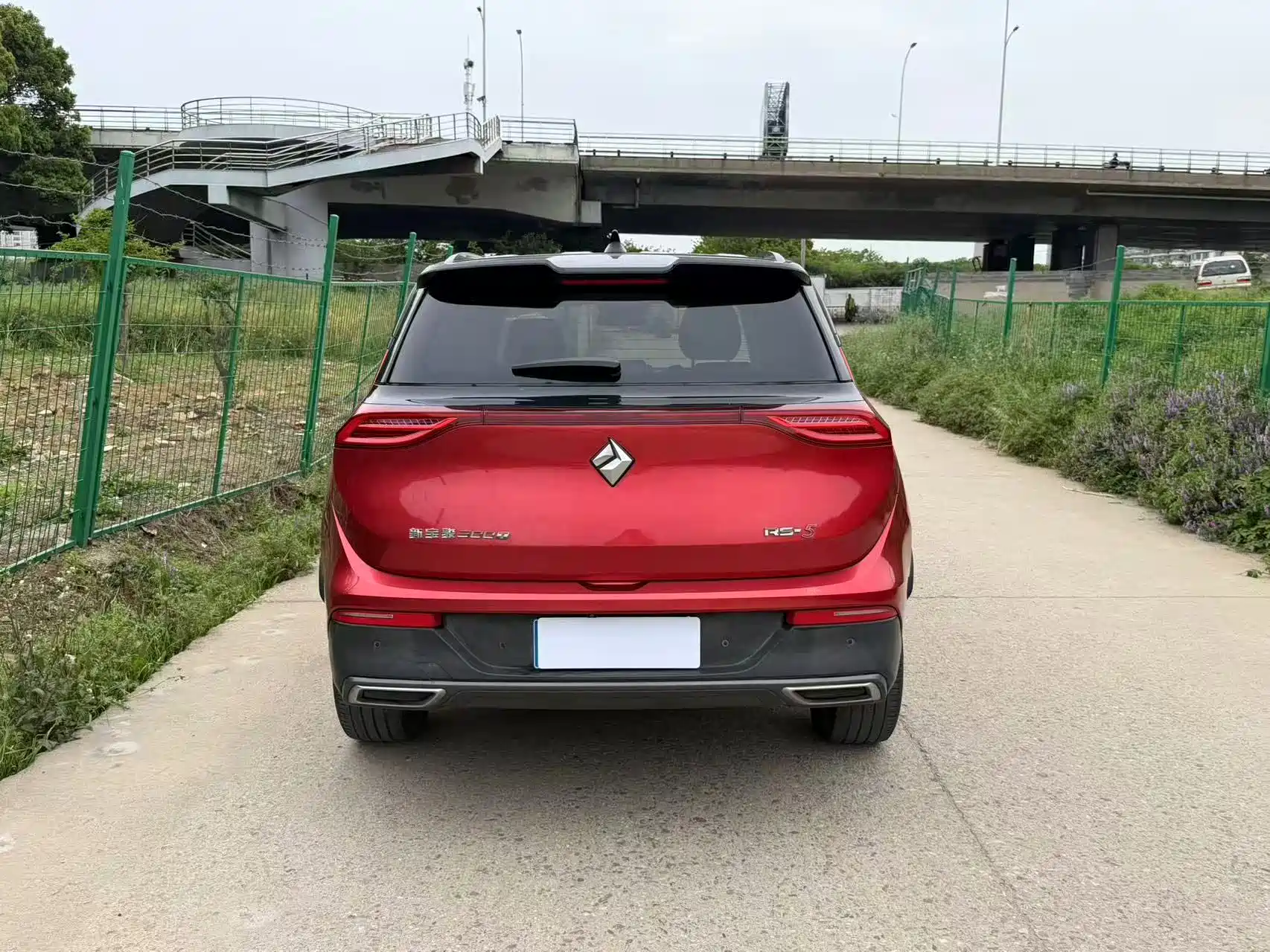 Фото 12 - Baojun RS-5