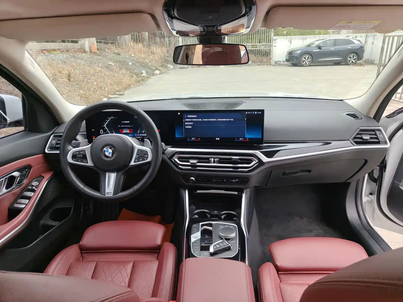 BMW 3 Series 2023 320Li M Sport Package фото 18
