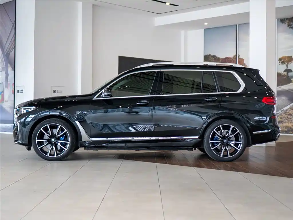 BMW X7 2022 xDrive40i Executive M Sport Package фото 5