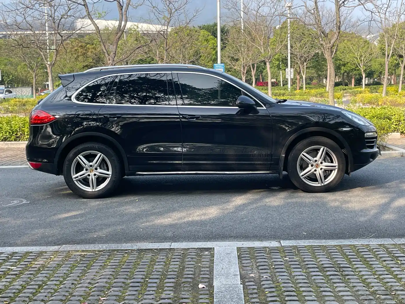 Porsche Cayenne 2011 Cayenne 3.0T фото 11