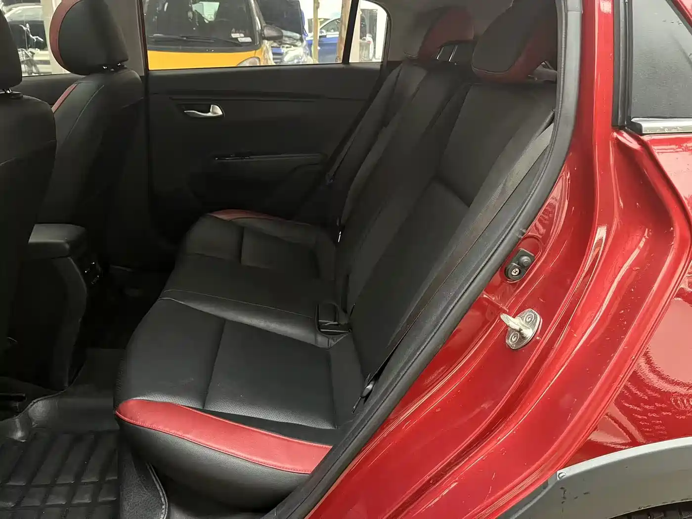 Kia KX CROSS 2019 2019 1.6L Automatic Smart Sunroof Edition China VI
