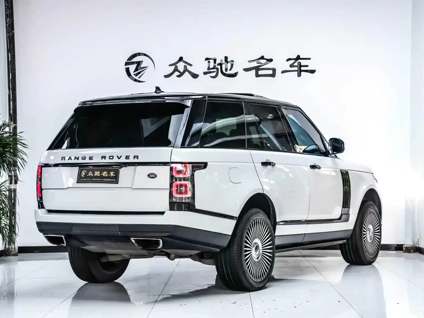 Land Rover Range Rover 2016 3.0 SC V6 Vogue фото 10