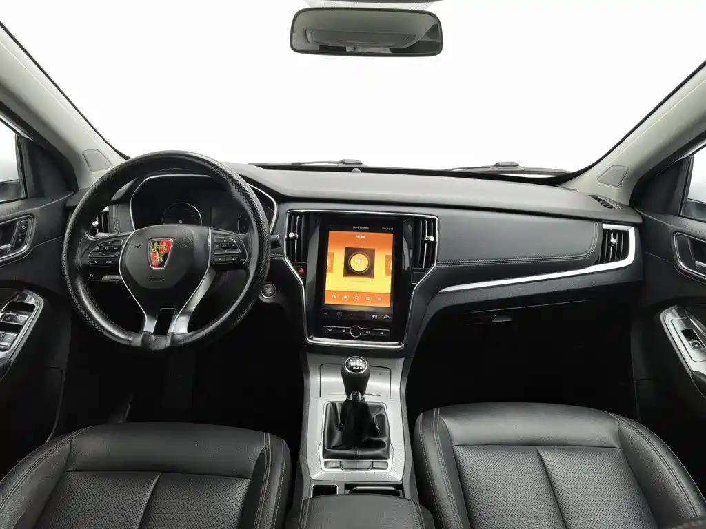 Фото 5 - Roewe RX5
