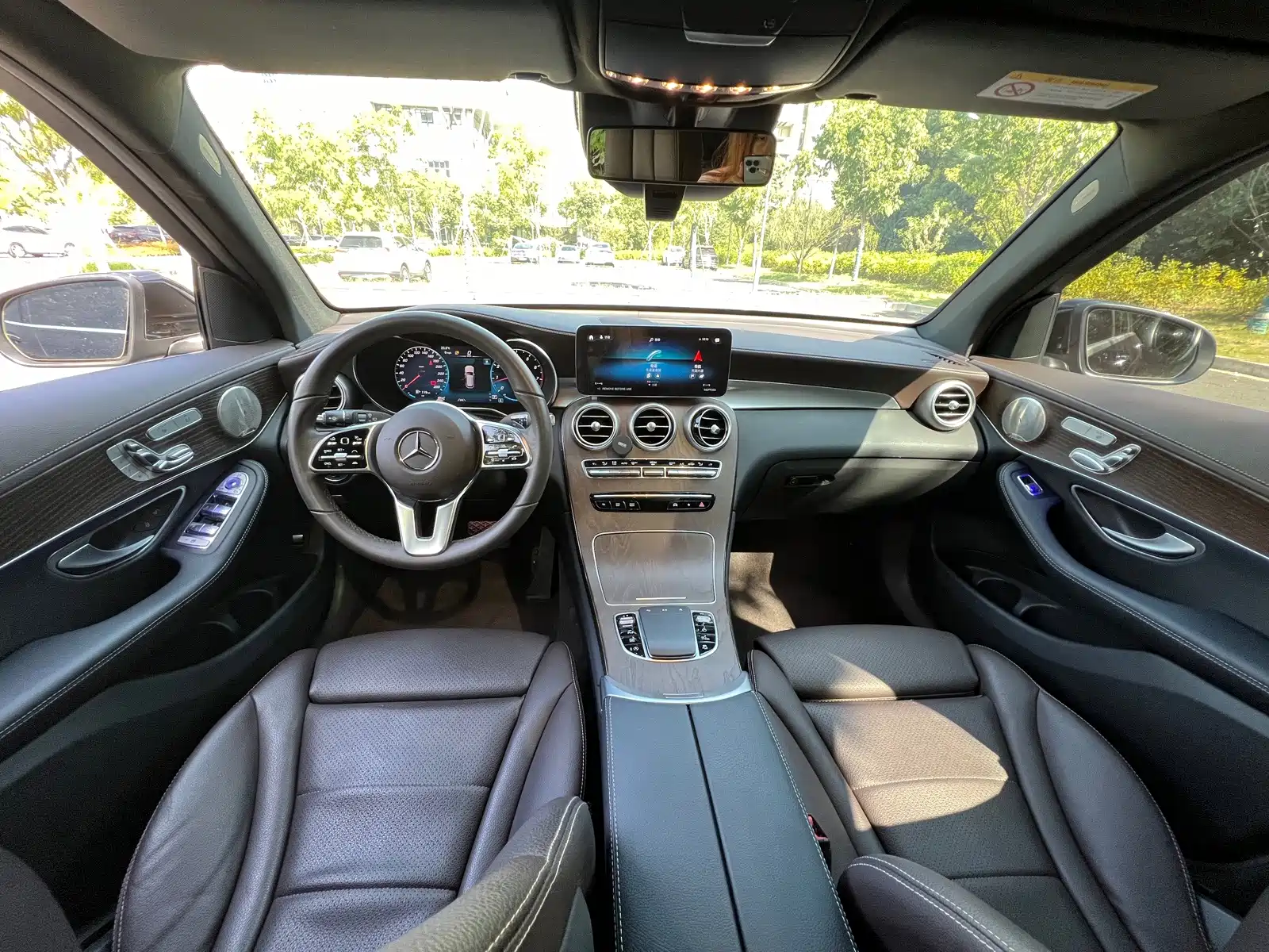 Фото 9 - Mercedes-Benz GLC