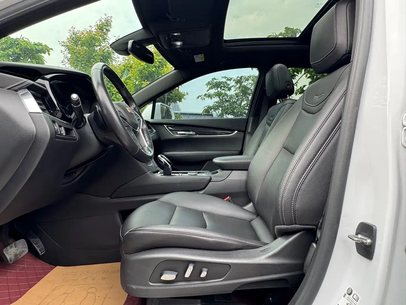 CADILLAC XT5