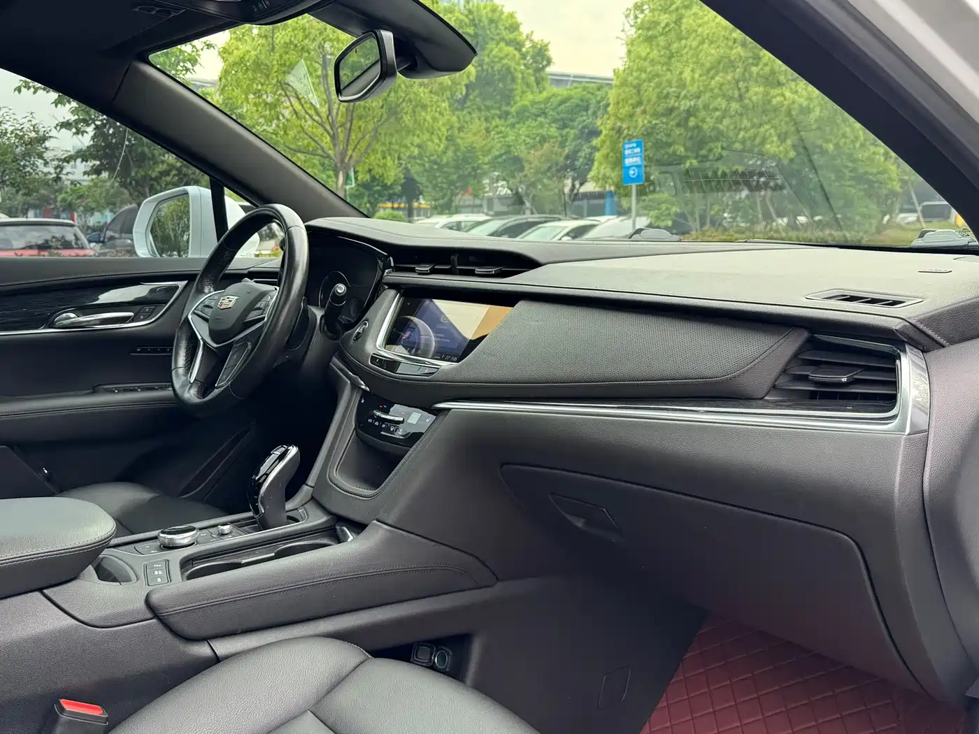 CADILLAC XT5