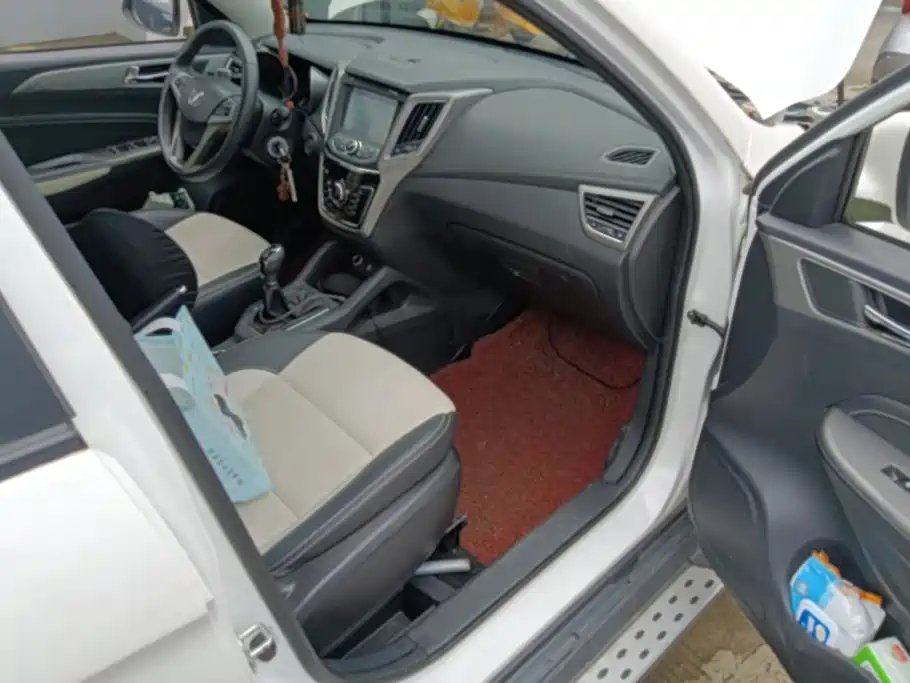 Changan CS35 2018 2017 1.6L Manual Luxury