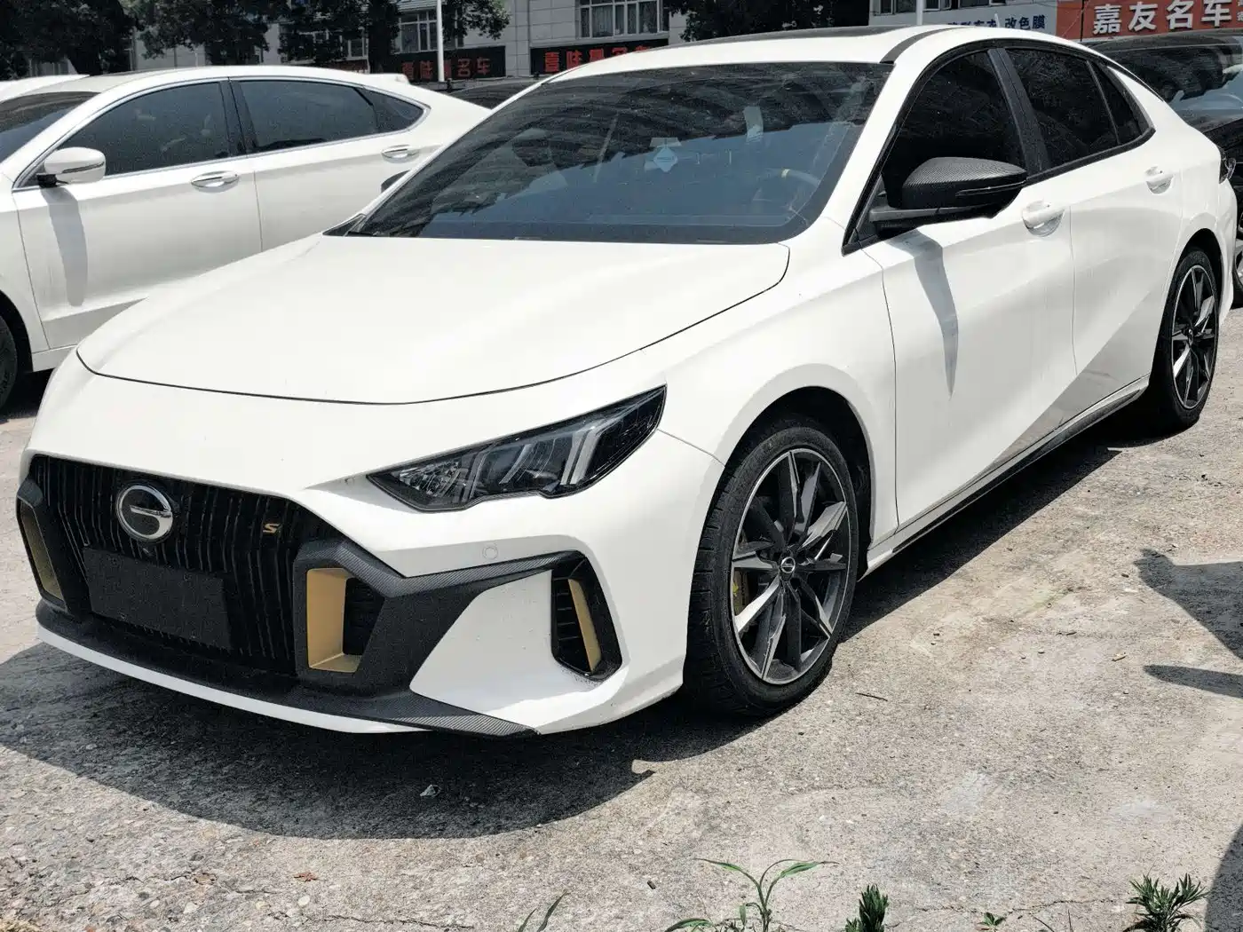  GAC Trumpchi Trumpchi Emkoo 2023 270T DCT J16 Edition