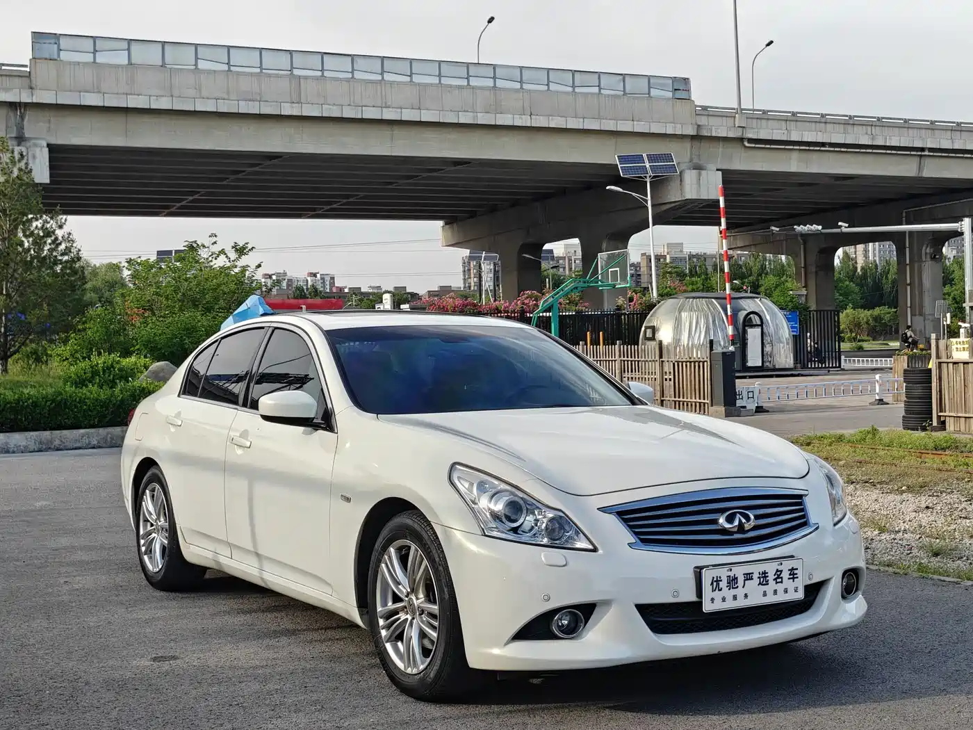 Infiniti G Series 2013 2013 G25 Sedan Luxury Sport Edition