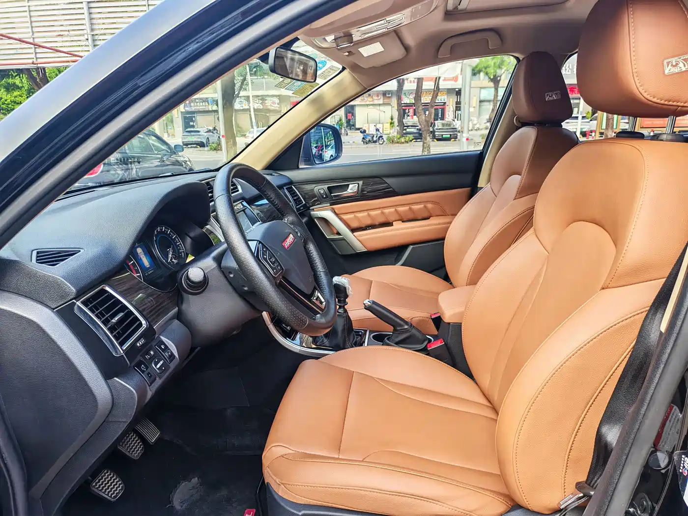 Фото 7 - Haval H2