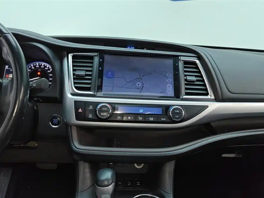 Toyota Highlander 2021 2.0T AWD Luxury 7-Seater фото 13