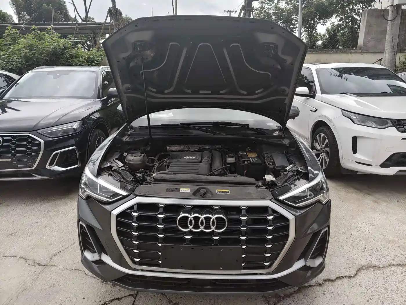 Фото 11 - Audi Q3