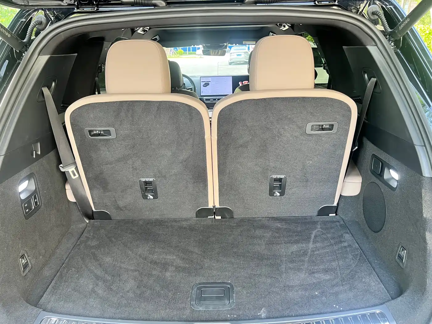 Li Auto Li L8 2025 Pro Smart Renewal Edition фото 13