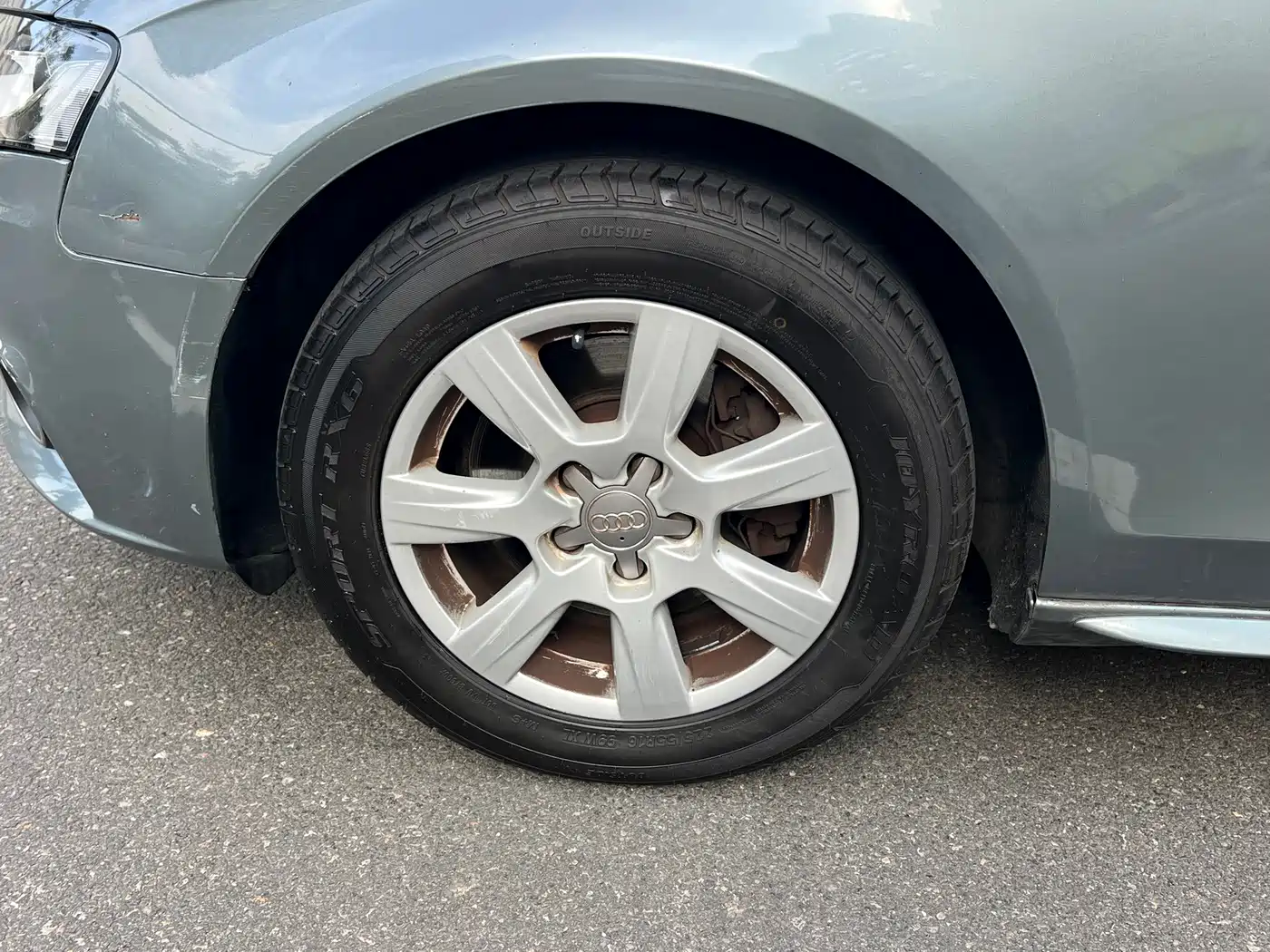 Photo 12 - Audi A4L
