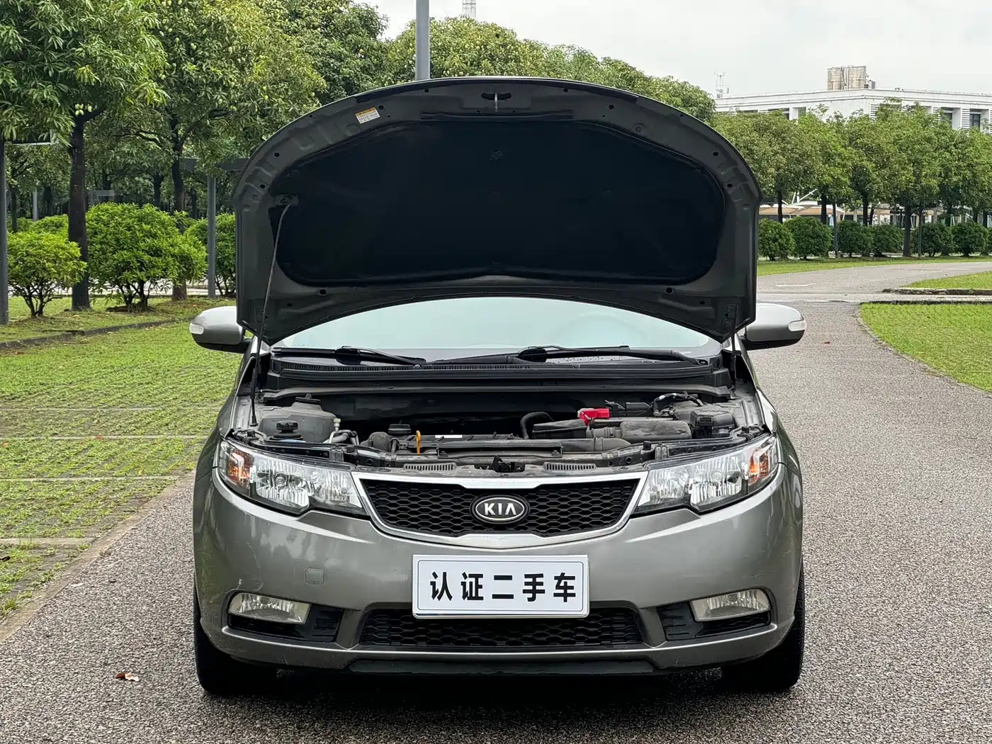 Kia Forte 2009 1.6L AT Premium фото 16