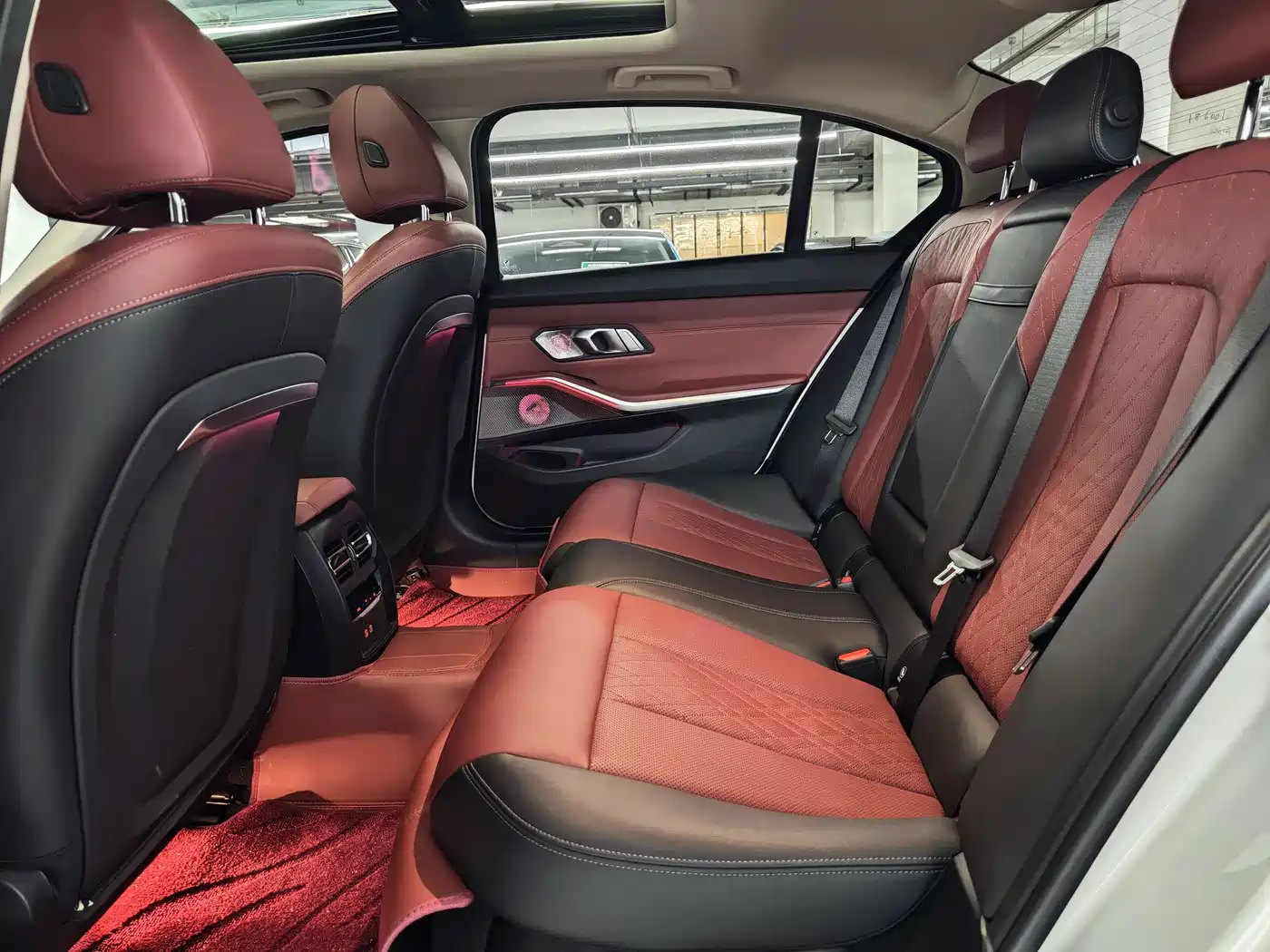 BMW i3 2022 eDrive 35 L фото 25