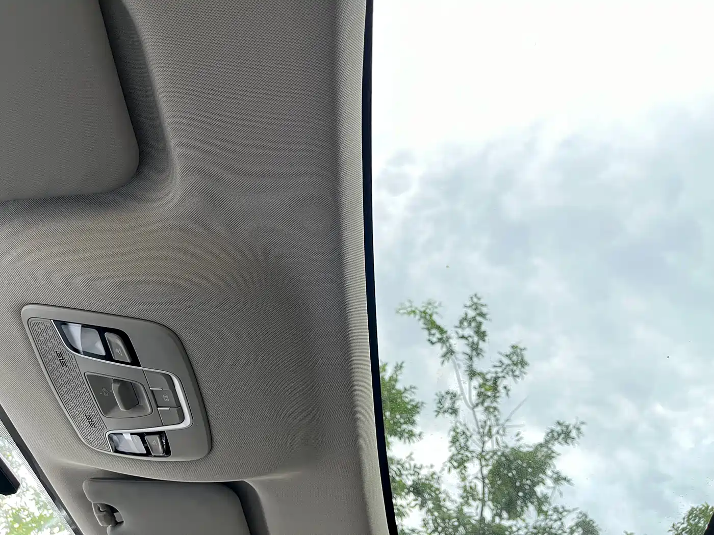 GEELY AUTOMOBILE BINYUE