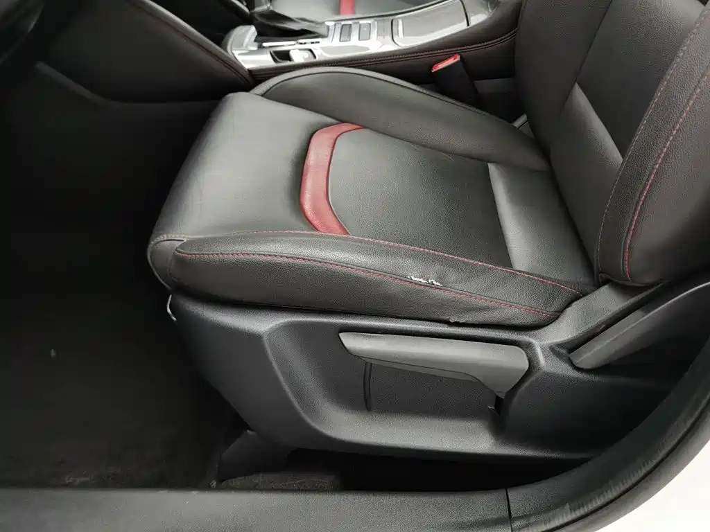 Changan CS55 2017 2017 1.5T Automatic Colorful Edition