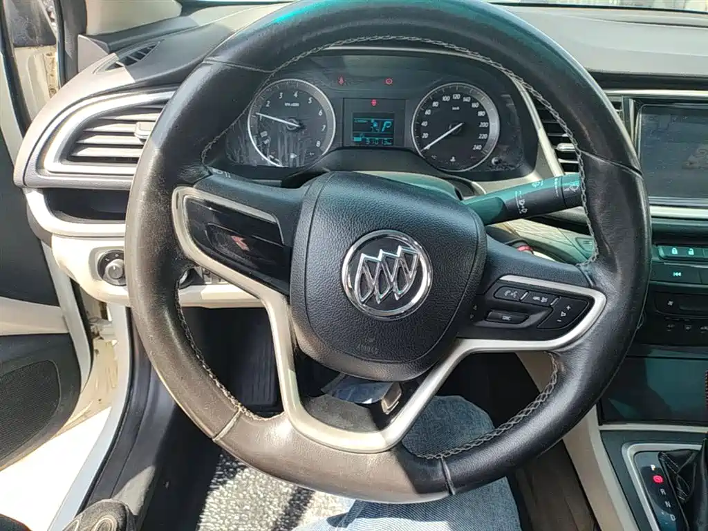 Buick Excelle 2015 15N Automatic Progressive фото 11