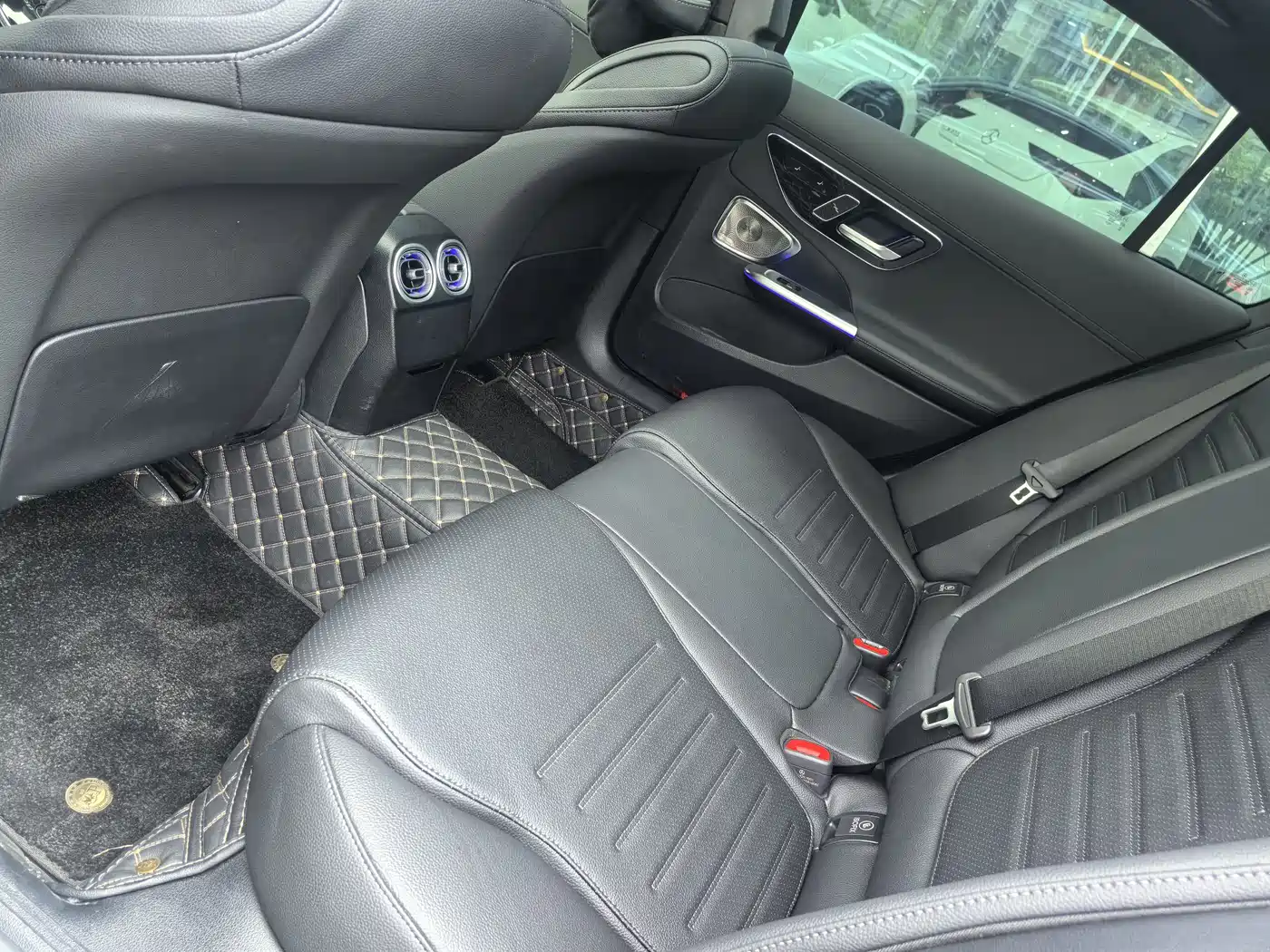 Mercedes-Benz C-Class 2026 C 260 L Sport фото 14