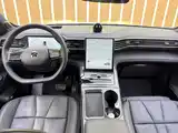 Фото 8 - NIO ES8