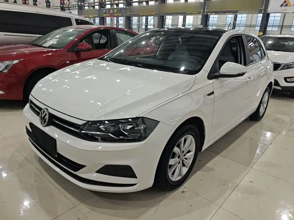 Volkswagen Polo 2019 Plus 1.5L Automatic Colorful Tech Edition