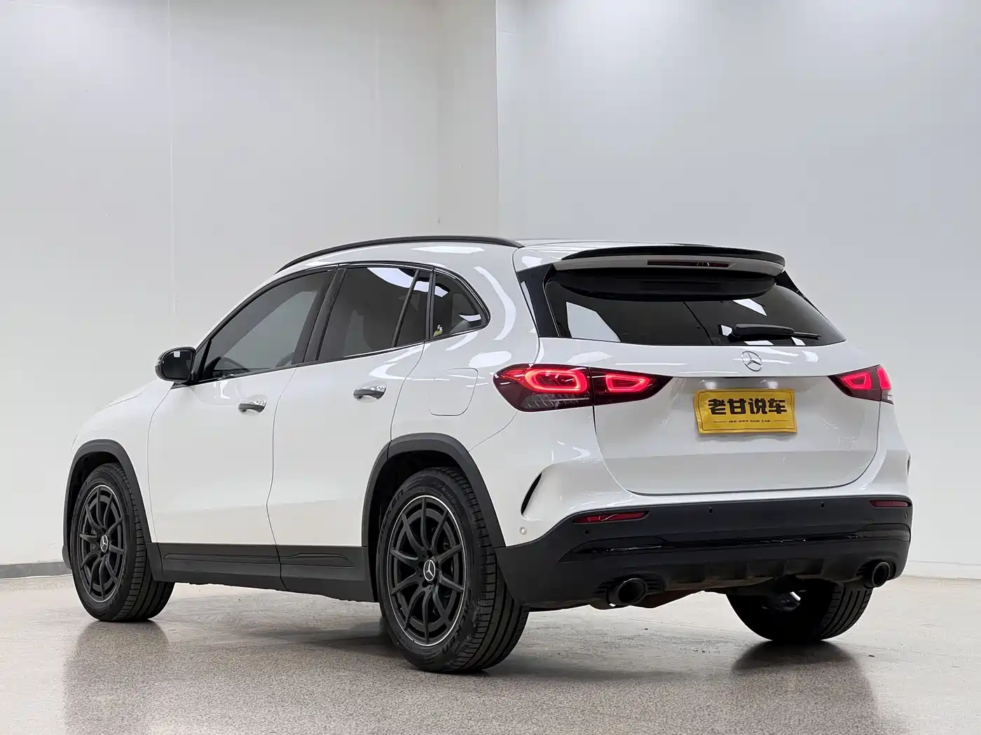 MERCEDES-BENZ GLA AMG