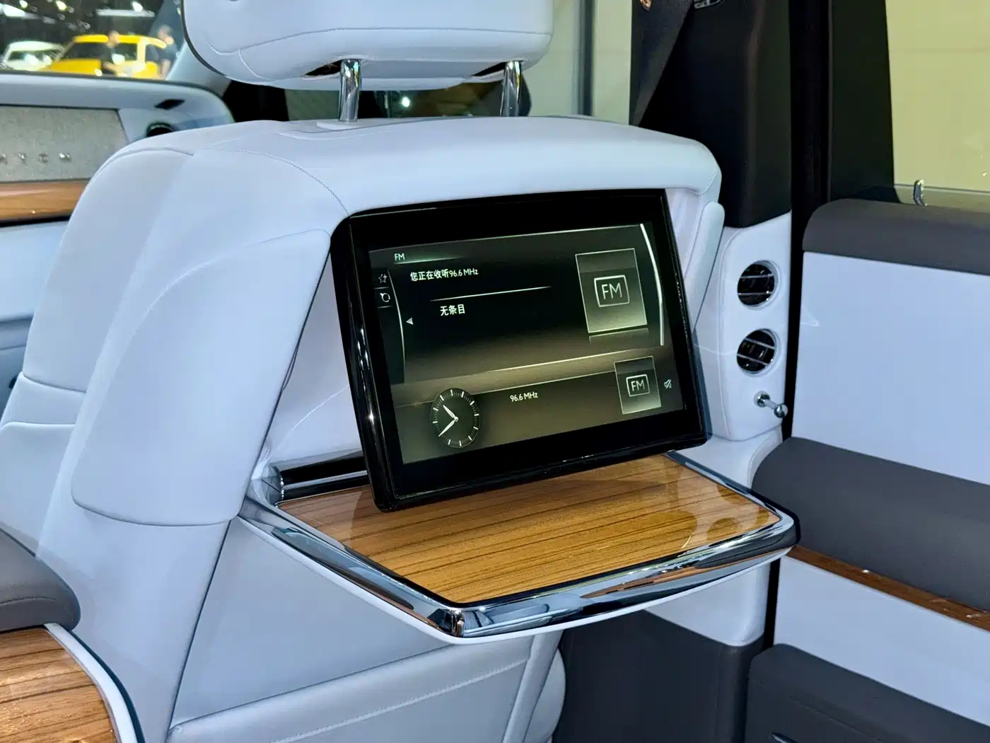 Rolls-Royce Phantom 2020 2018 6.7T Long Wheelbase Version
